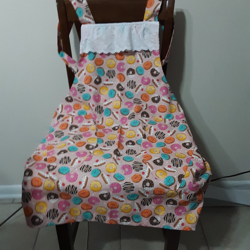 Cross Back Apron